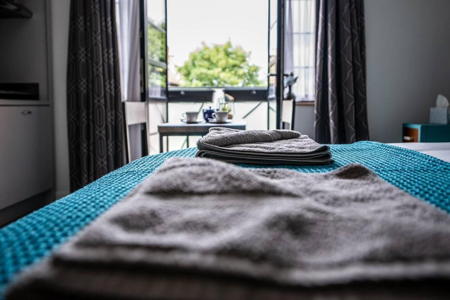Ferryman Apartments By Places To Be 포츠머스 외부 사진