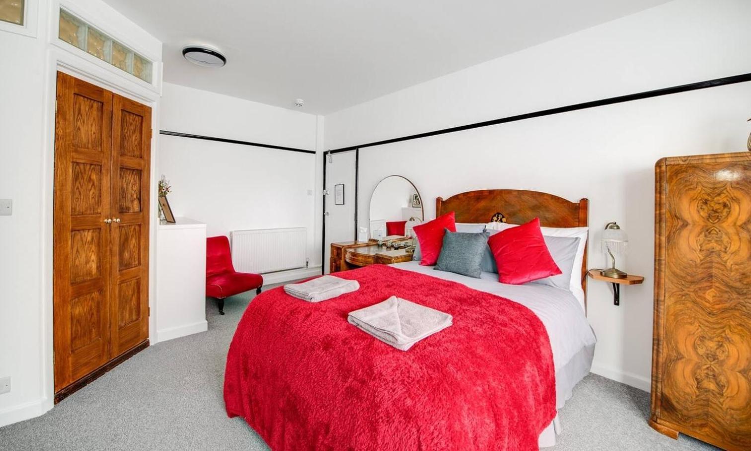 Ferryman Apartments By Places To Be 포츠머스 외부 사진