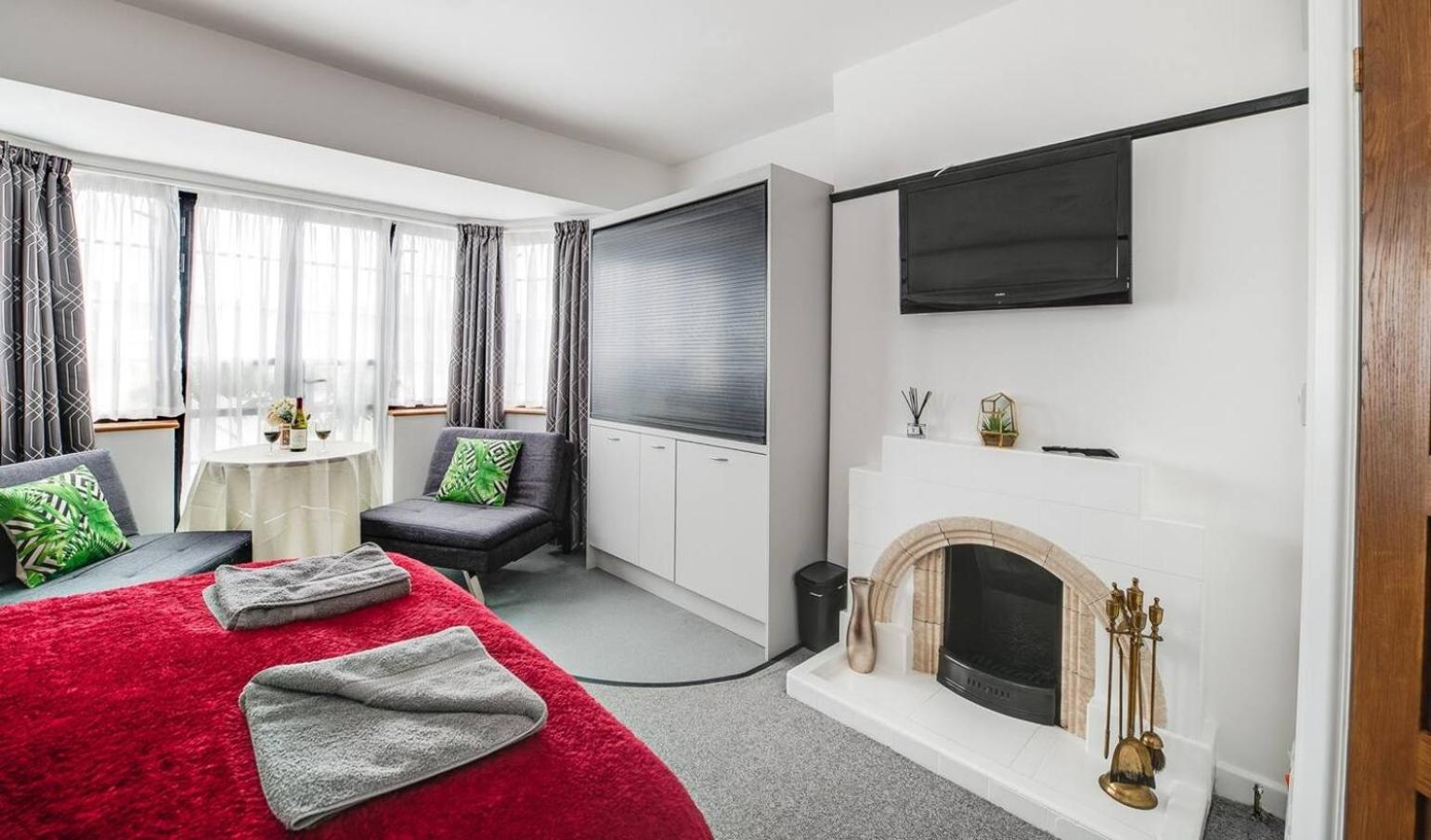 Ferryman Apartments By Places To Be 포츠머스 외부 사진